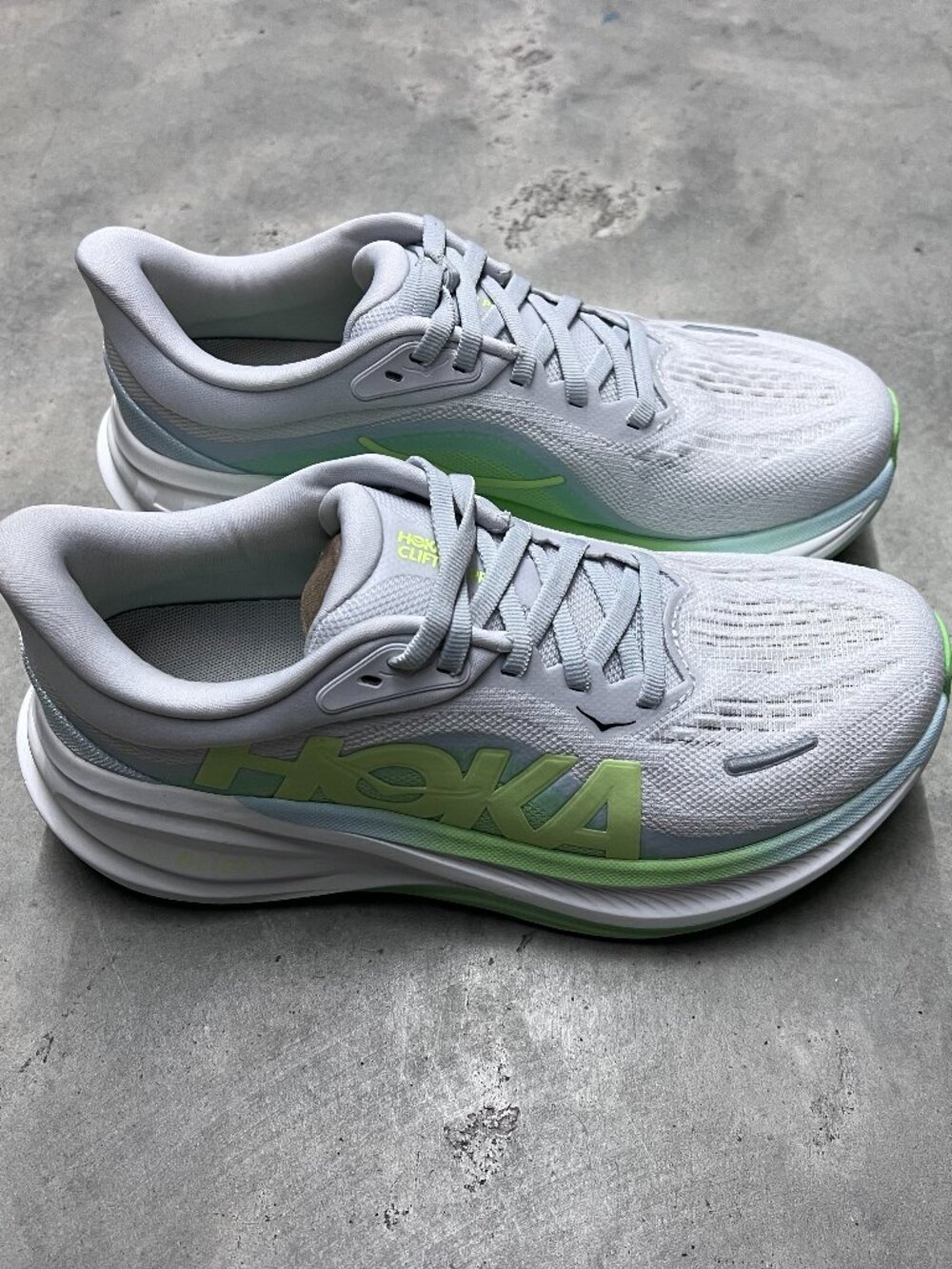 Hoka Clifton Pro Cosmic Grey Neon Wmn's Running Shoes 1176530/CNNY - New - Picture 3 of 6